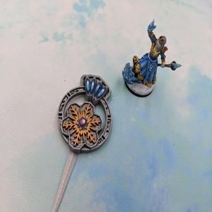 Snowflake Broach – RPG Prop