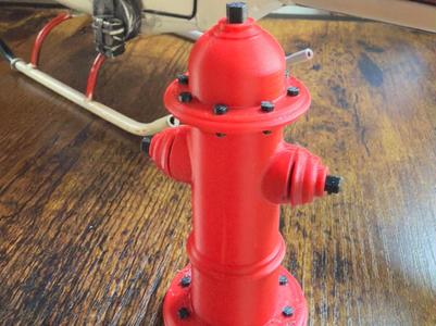 Freestanding fire hydrant object holder