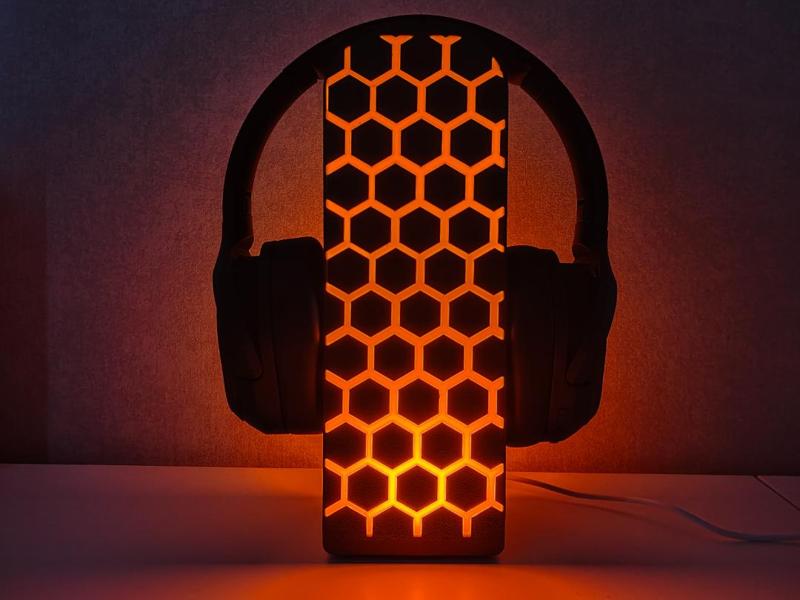 Headphone stand. Lamp Kit 001