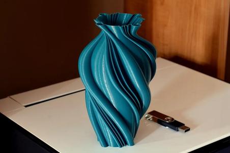 Vase 538