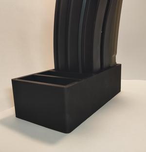 AR15 / M4 Mag stand