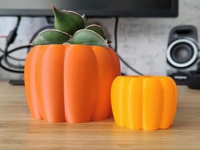 Pumpkin Pot and Planter for Halloween – Vase mode