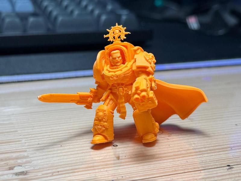 Space Marine Captain in Terminator Armour Warh 40k