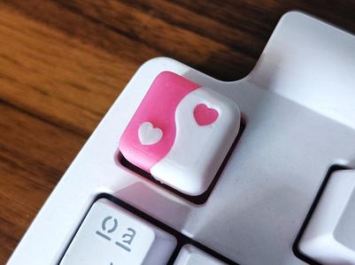 Yin Yang love keycap – mechanical keyboard