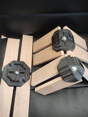 Sci-Fi Flat Panel Connectors