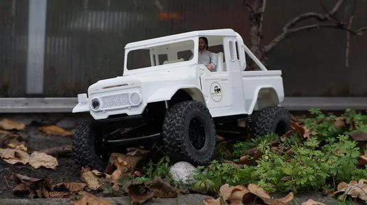 Vanquish VS4-10 Toyota FJ40 Hardbody