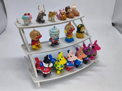 Three-Tiered Arched Display Stand