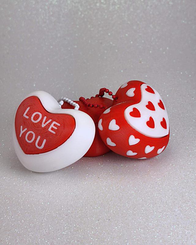 Valentine’s Day Collection Fidget Clicker Heart Keychain