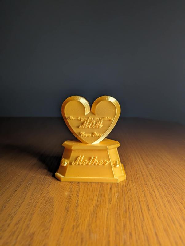 Mothers Day Heart Sculpture