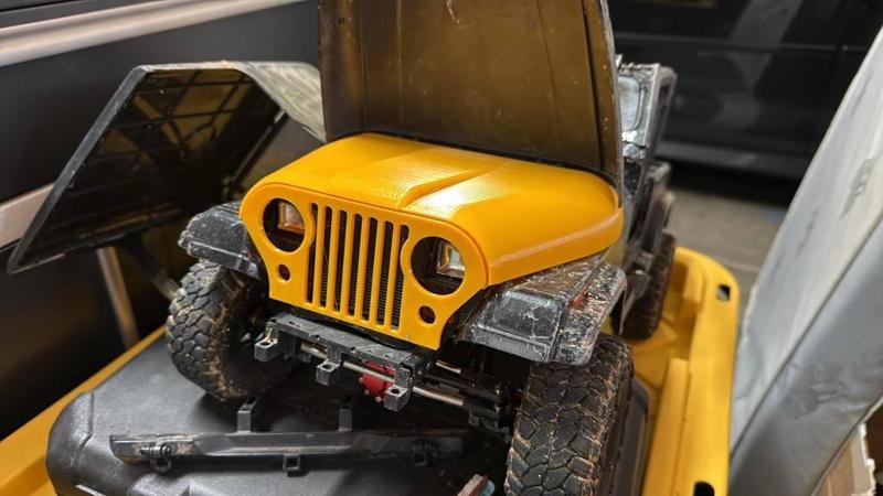 CJ 5 hood and Grill for Mashigan
