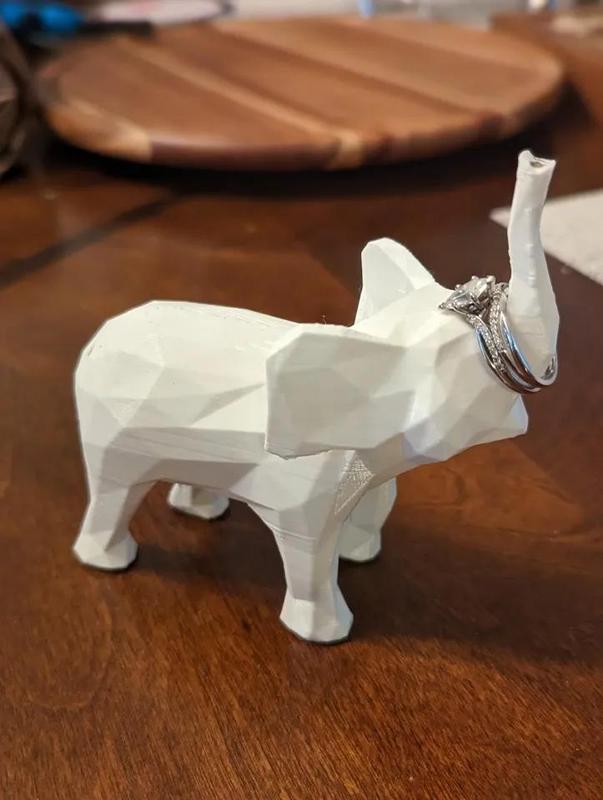 Happy Low Poly Elephant Ring Holder