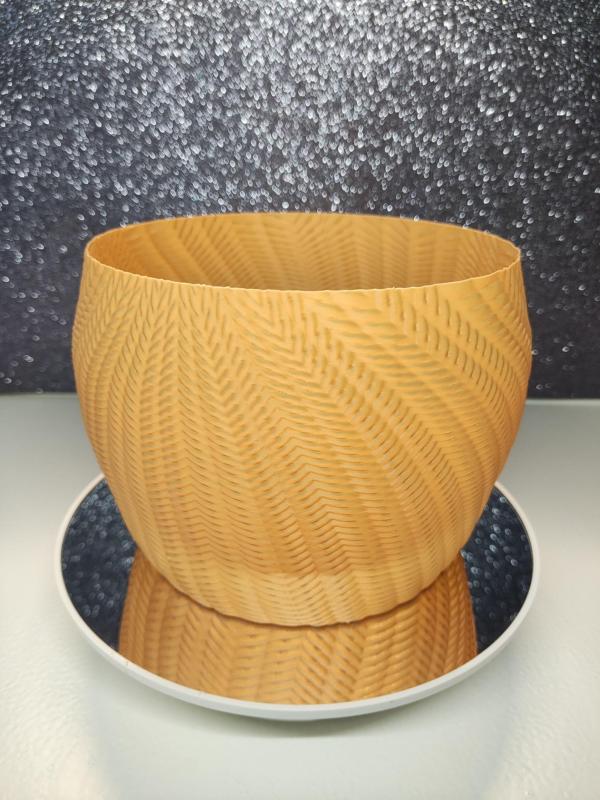 Hand-stitched crochet flowerpot vase