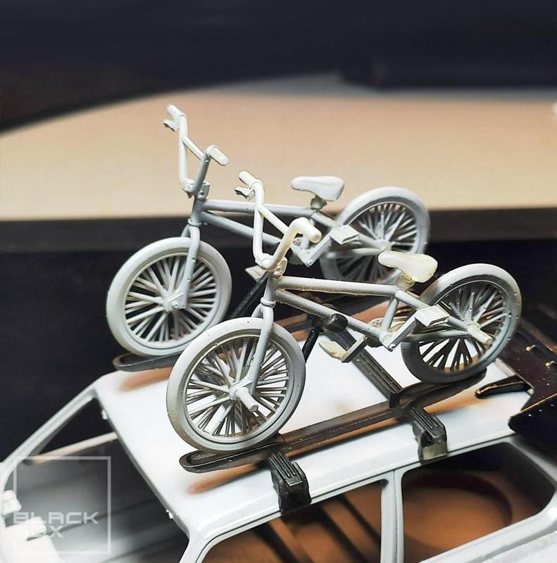 BMX BIKE AND RACK SET 1-24th For modelkit and diecast