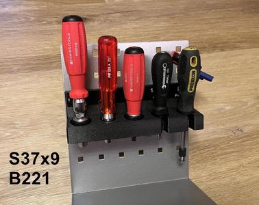 S37x9 – B221 – 8mm + 1/4″ Ratschen