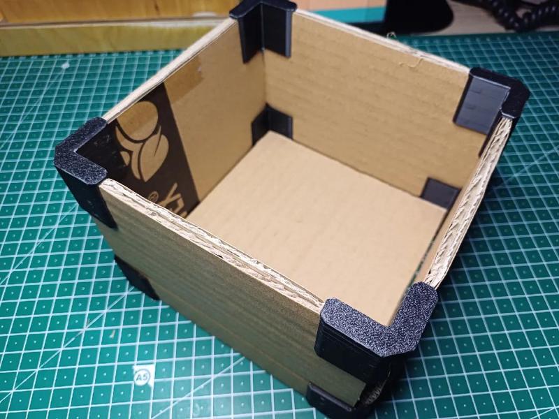Cardboard Box Corners
