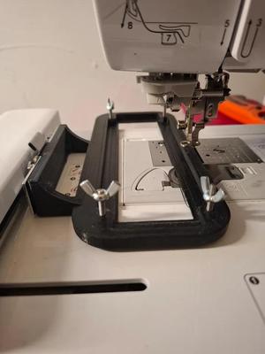 Hoop for embroidering webbing with a Brother Innov-is M280D