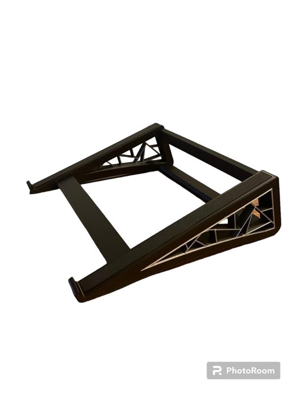 Laptop stand