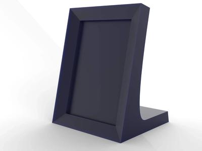 A 5-inch upright photo frame that can accommodate a 3.7mm glass plate