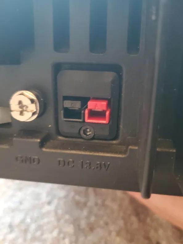 ICOM IC-7200 Powerpole Conversion   