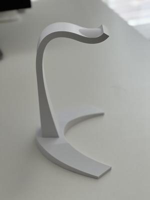 Yet another headphone stand, with added curve