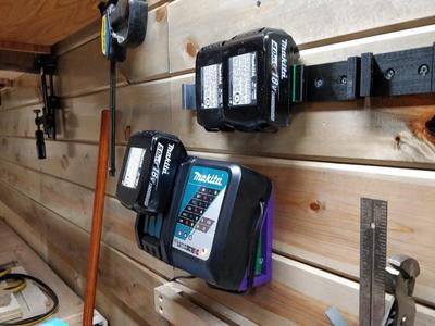 Makita Battery Charger DC18RC Wall Mount