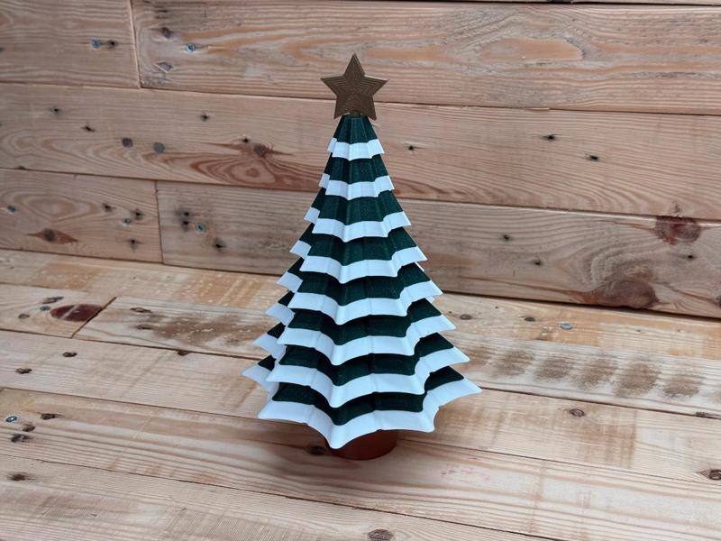 Buildable Christmas Tree (medium)