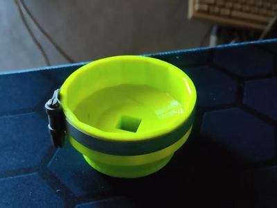 Oil filter wrench diameter 66 mm with 1/2″ square.