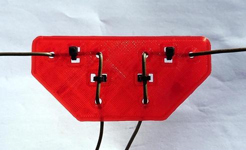 Doublet dipole antenna center