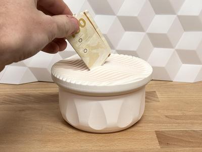 Mesmerizing Piggy Bank (twist/spin/fidget to enjoy the design!)
