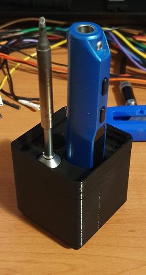 Gridfinity TS100 soldering iron holder