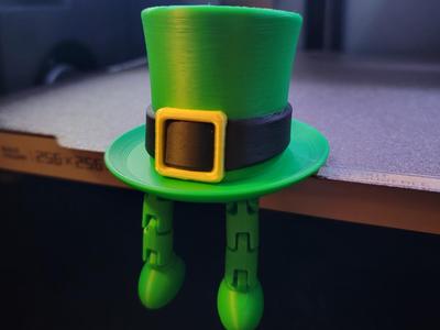 Articulated St. Patricks day hat
