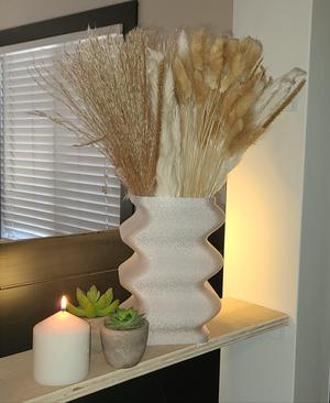 Fluid Vase with a Secret.