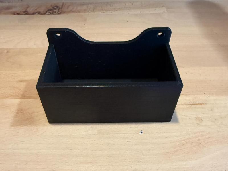 Workshop wall-mounted storage box