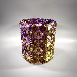 Octahex Ripple Vase