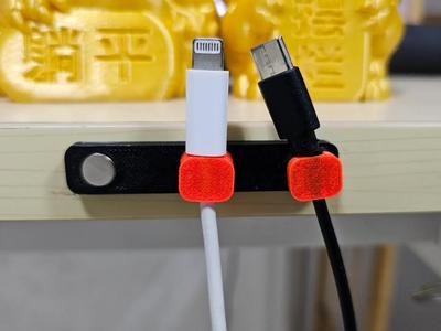 Magnetic Cable Organizer (PETG 1g and up)