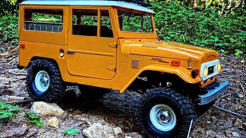 FMS Toyota FJ40 “No Masking” Stock Wheels
