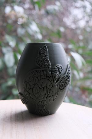 Turtle Vase – Sea Life Inspired 3D Decor