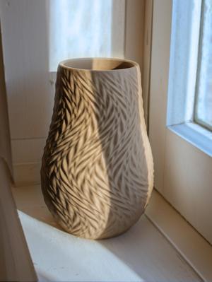 Sitou Vase – Flowing Wheat Vase