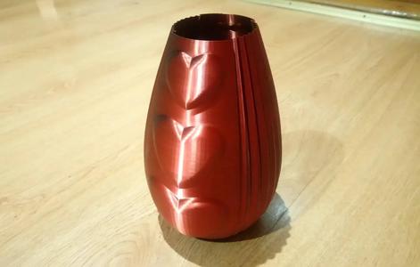 Vase heart valentine
