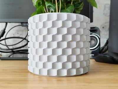Clockwork Pot and Planter for your House plants – Vase mode
