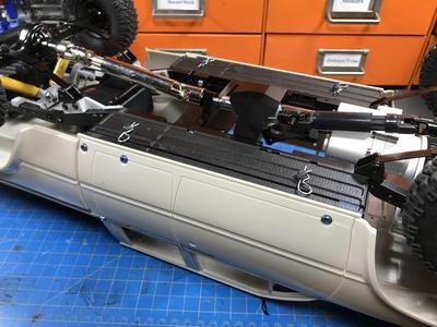 RC4WD Trailfinder 2 Mojave LWB Chassis Body Mount