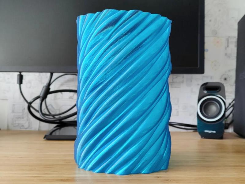 Flow Vase – Decorative Vase design – Fiberlogy Collection