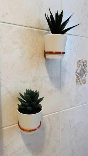IKEA FEJKA vase holder