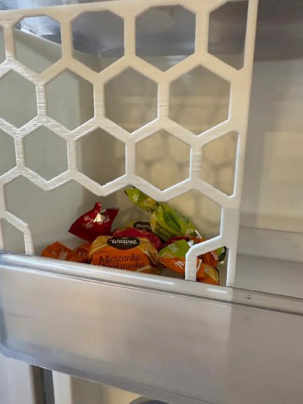 Box for the refrigerator door/ Pudełko na drzwi do lodowki