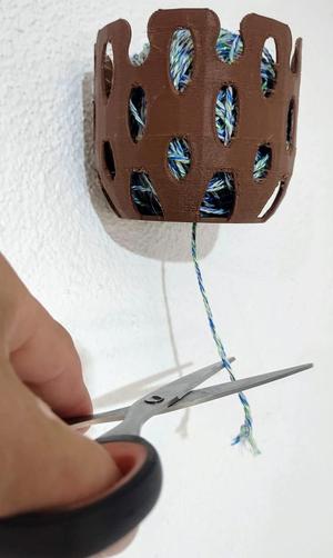 String holder /  Paketschnur Halter