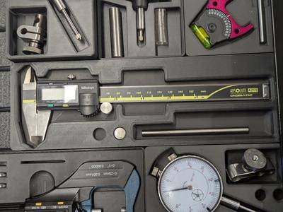 Gridfinity Mitutoyo Digital Calipers holder