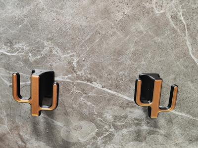 Household bathroom shoe hooks