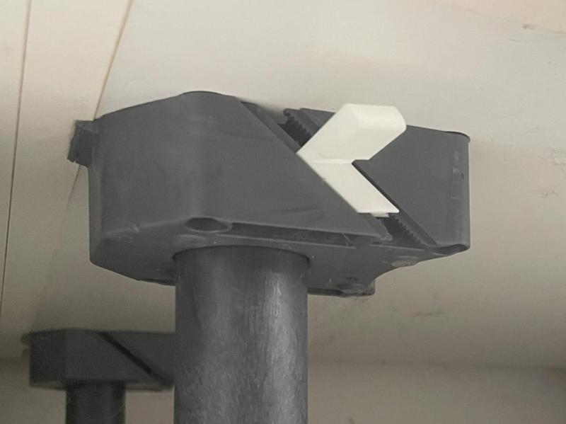 Clip Küchensockel / kitchen base 7mm