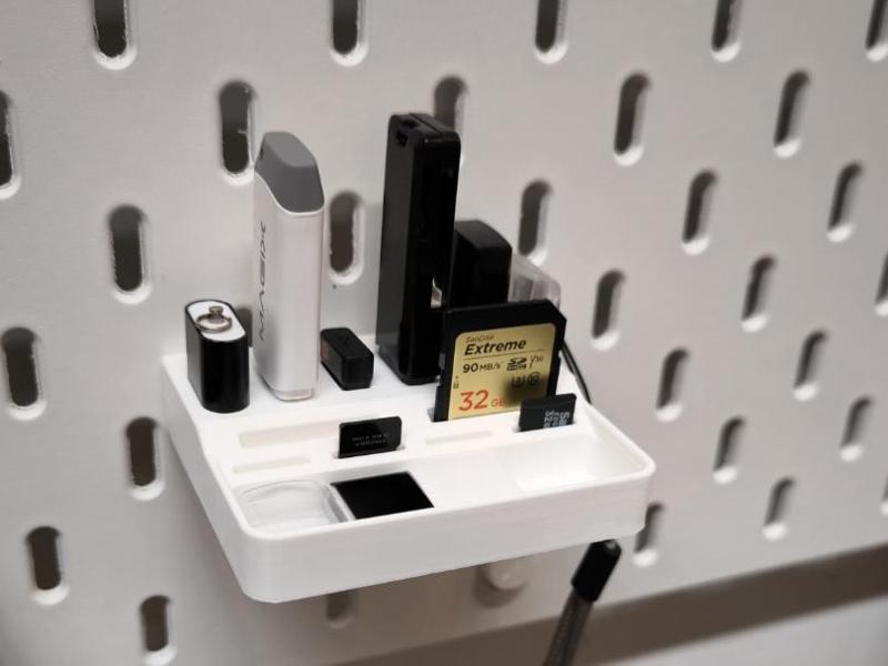 Skadis holder USB, SD and Micro-SD (No support)