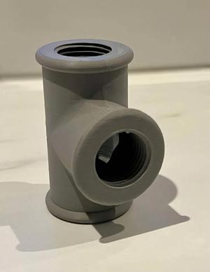 Half inch pipe tee